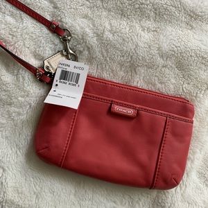 Coach Coral medium wristlet